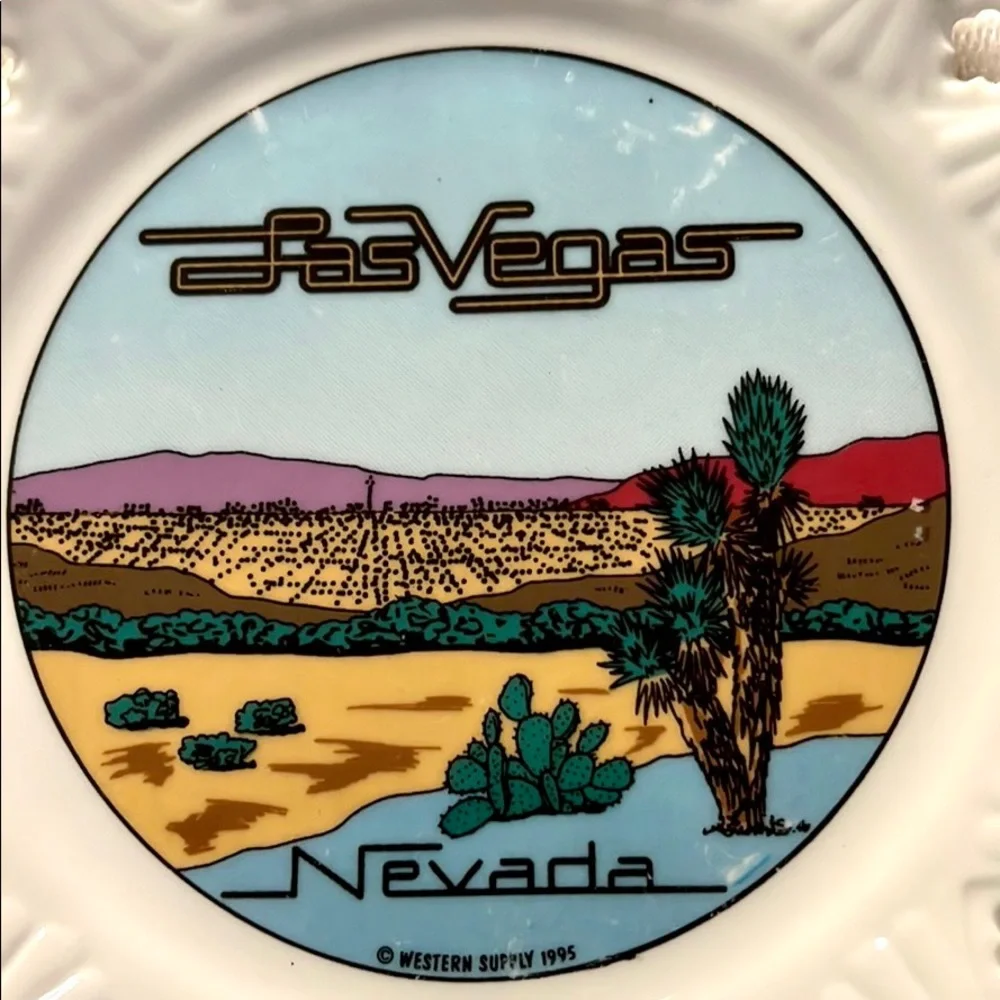 Las Vegas Nevada Collection Plate Dessert Mountain Western Supple 1995